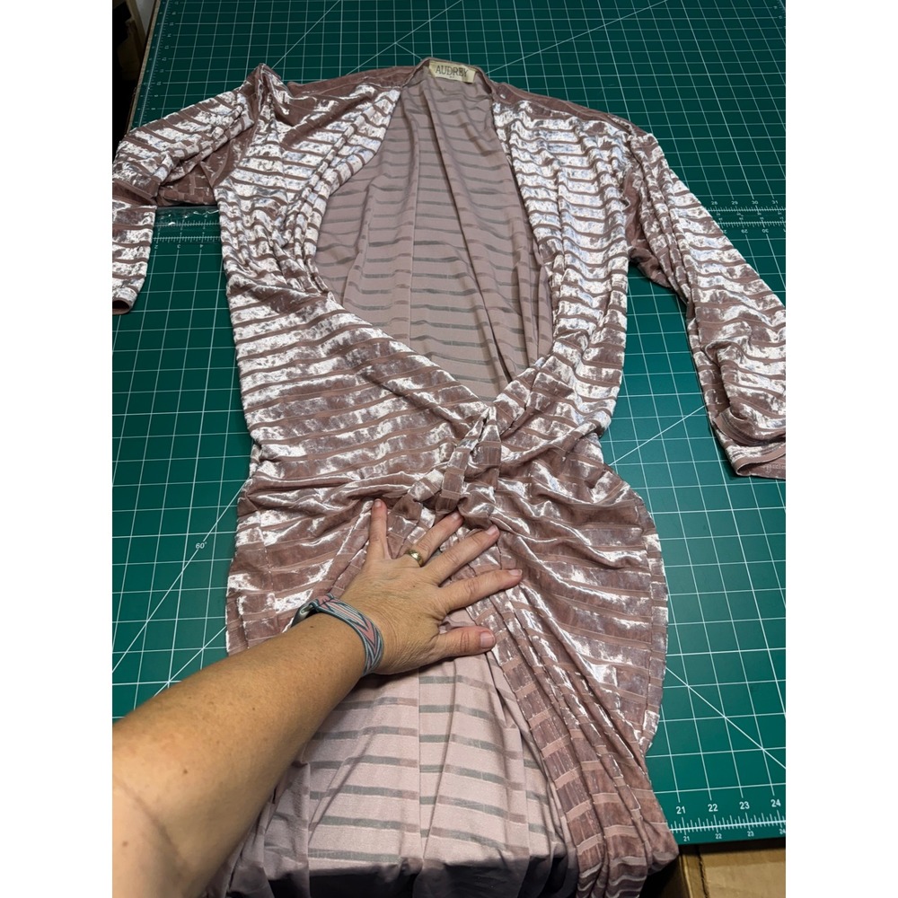 Audrey 3+1 Pink Crushed Velvet Striped Open Front Cardigan Lined Burnout Layer